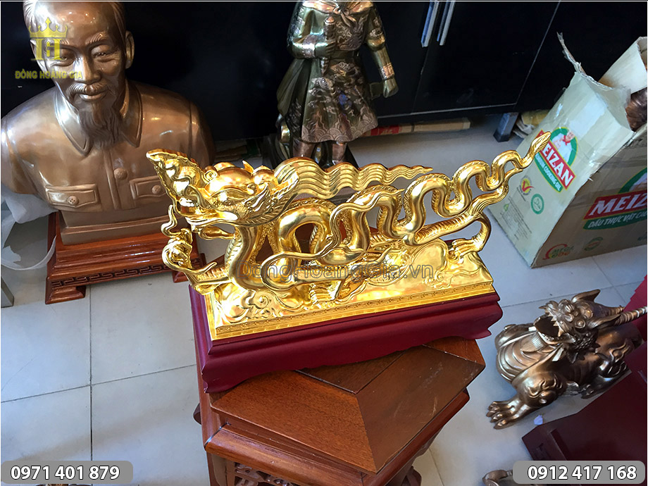 tượng rồng dát vàng 30cm